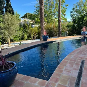  Apartment Maison D'orange La Pinede